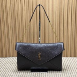 YSL Saint Laurent Cassandre Borsa a busta grande con catena Claret