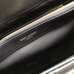 YSL Saint Laurent Classic Busta grande dorata