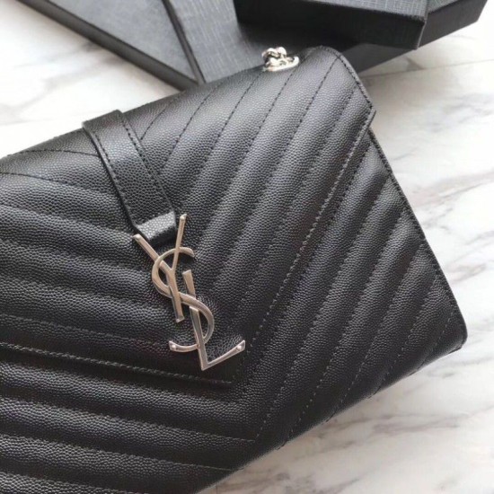 Replica YSL Saint Laurent Piccola Busta Borsa Grain Hardware argentato in rilievo Replica YSL Saint Laurent Piccola Busta Borsa Grain Hardware argentato in rilievo