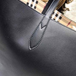 Medium Reversible Tote Haymarket Check 40496351 Nero