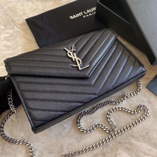 Replica Portafoglio con catena YSL Saint Laurent con busta a catena in pelle martellata nero argento hardware Replica Portafoglio con catena YSL Saint Laurent con busta a catena in pelle martellata nero argento hardware