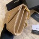 Replica Portafoglio con catena YSL Saint Laurent con busta a catena in pelle martellata color albicocca