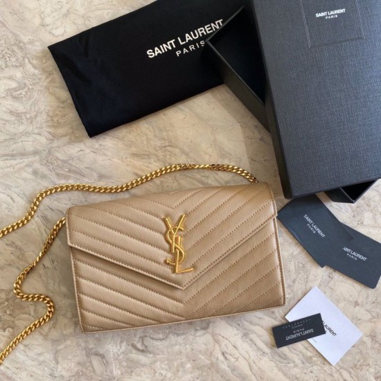 Replica Portafoglio con catena YSL Saint Laurent con busta a catena in pelle martellata color albicocca