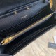 Replica Portafoglio con catena YSL Saint Laurent con busta a catena in pelle martellata Hardware nero oro Replica Portafoglio con catena YSL Saint Laurent con busta a catena in pelle martellata Hardware nero oro