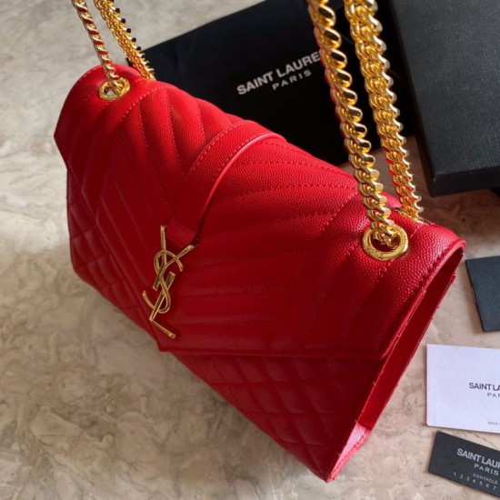 Replica Borsa a bustina media YSL Saint Laurent Mix Matelasse rossa Replica Borsa a bustina media YSL Saint Laurent Mix Matelasse rossa