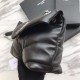 Replica Borsa a tracolla Yul Saint Laurent Loulou piccola nera Replica Borsa a tracolla Yul Saint Laurent Loulou piccola nera