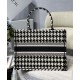 Replica Christian Dior Borsa piccola Dior Book Tote nera Replica Christian Dior Borsa piccola Dior Book Tote nera