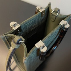 Borsa mini in tessuto Fendi Mini Sunshine Shopper FF 8BS051 Verde