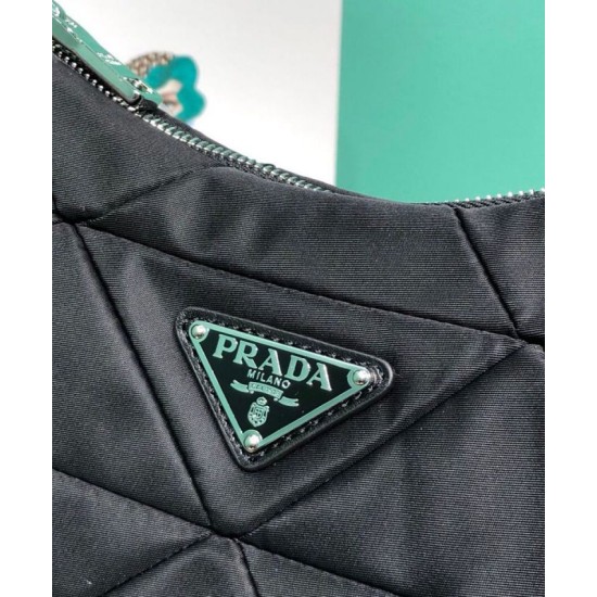 Replica Prada Borsa a spalla imbottita in nylon 1BC151 Replica Prada Borsa a spalla imbottita in nylon 1BC151