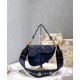 Replica Borsa di tela ricamata mimetica con sella Christian Dior Replica Borsa di tela ricamata mimetica con sella Christian Dior