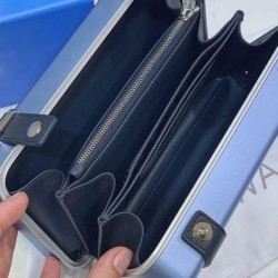 Christian Dior e Rimowa Frizione personale in alluminio su cinturino blu