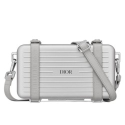 Christian Dior e Rimowa frizione personale in alluminio su cinturino argento