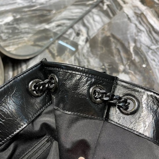 Replica YSL Saint Laurent NIKI Borsa shopping media in pelle stropicciata vintage Nera Replica YSL Saint Laurent NIKI Borsa shopping media in pelle stropicciata vintage Nera