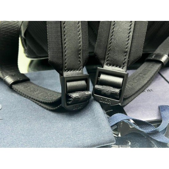 Replica Zaino Dior Explorer CD Diamond Mirage Ski Capsule Nylon Nero Replica Zaino Dior Explorer CD Diamond Mirage Ski Capsule Nylon Nero