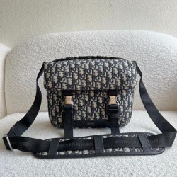 Borsa a tracolla jacquard Dior Explorer Dior Oblique nera