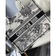 Replica Borsa tote media Dior Book Toile de Jouy Zodiac ricamo bianco Replica Borsa tote media Dior Book Toile de Jouy Zodiac ricamo bianco