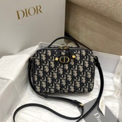Borsa Dior 30 Montaigne Box Dior Oblique Jacquard Blu