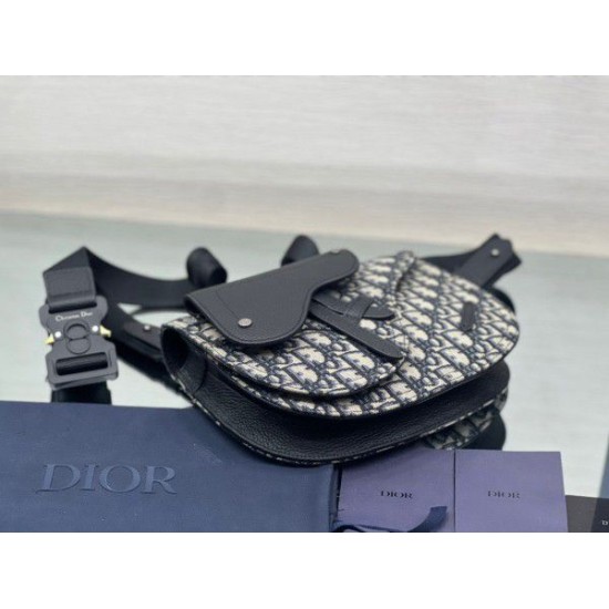 Replica Dior Saddle Men Pouch Dior Oblique Jacquard Grigio Replica Dior Saddle Men Pouch Dior Oblique Jacquard Grigio