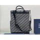 Replica Borsa tote Dior Explorer Dior Oblique Jacquard nera Replica Borsa tote Dior Explorer Dior Oblique Jacquard nera