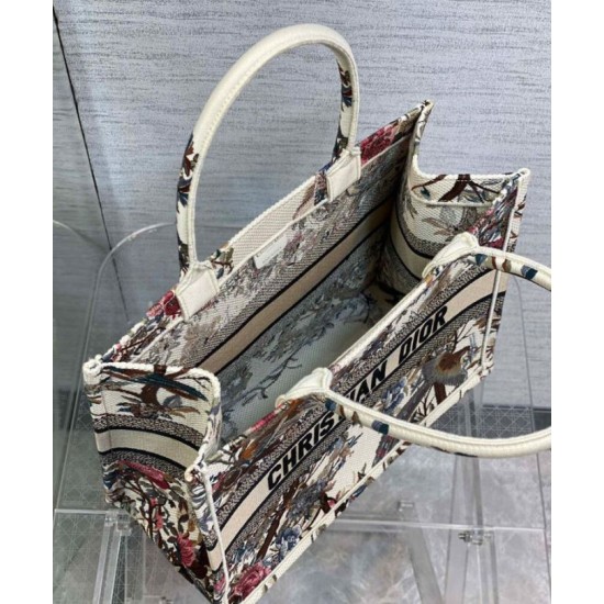 Replica Christian Dior Medium Dior Book Tote Crema Replica Christian Dior Medium Dior Book Tote Crema