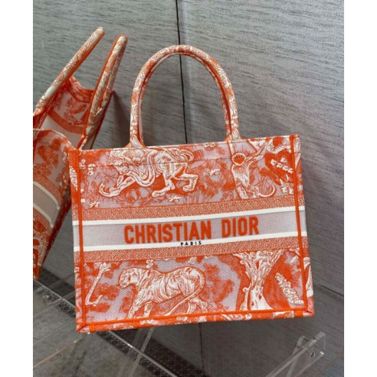Replica Christian Dior Medium Dior Book Tote arancione Replica Christian Dior Medium Dior Book Tote arancione