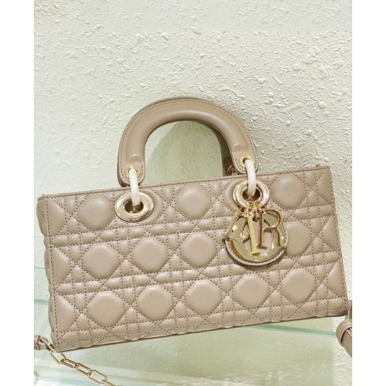 Replica Borsa Christian Dior Lady D-Joy Albicocca Replica Borsa Christian Dior Lady D-Joy Albicocca