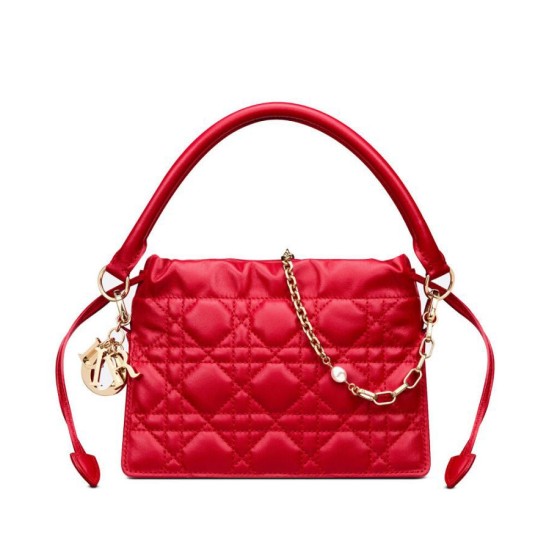 Replica Mini borsa Dior Lady Dior con manico superiore con coulisse S0981 rossa Replica Mini borsa Dior Lady Dior con manico superiore con coulisse S0981 rossa