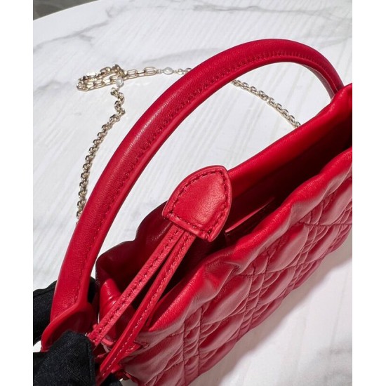 Replica Mini borsa Dior Lady Dior con manico superiore con coulisse S0981 rossa Replica Mini borsa Dior Lady Dior con manico superiore con coulisse S0981 rossa