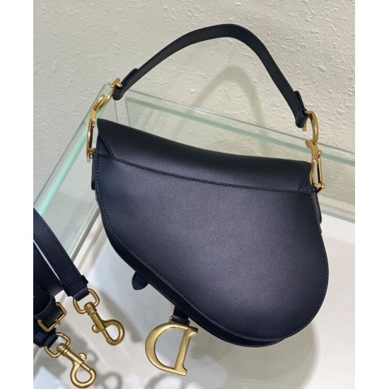 Replica Borsa a sella Christian Dior con cinturino nero Replica Borsa a sella Christian Dior con cinturino nero