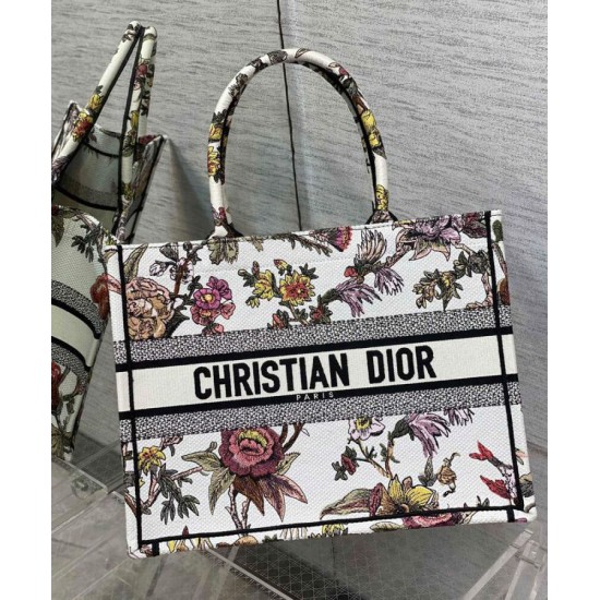 Replica Christian Dior Medium Dior Book Tote Crema Replica Christian Dior Medium Dior Book Tote Crema