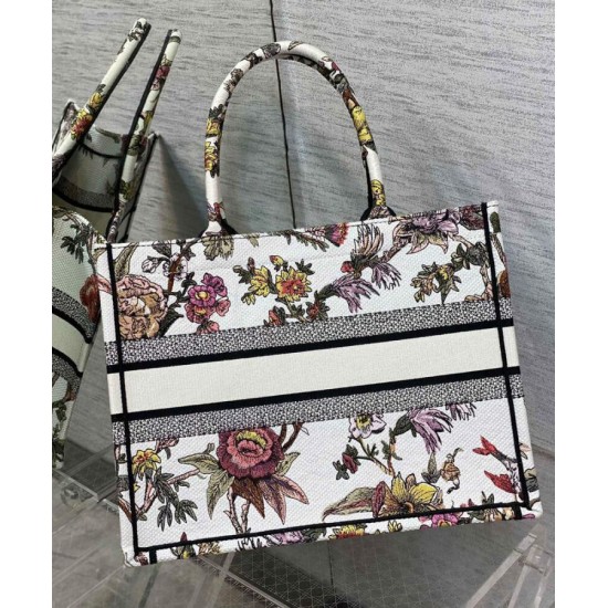 Replica Christian Dior Medium Dior Book Tote Crema Replica Christian Dior Medium Dior Book Tote Crema