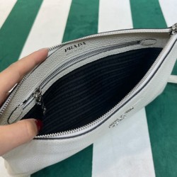 Borsa a tracolla Prada 1BH050 Crema