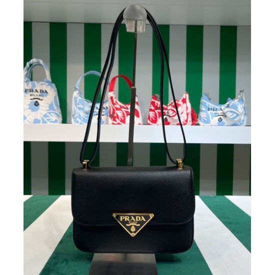 Replica Borsa a tracolla Prada Saffiano nera Replica Borsa a tracolla Prada Saffiano nera