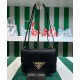 Replica Borsa a tracolla Prada Saffiano nera Replica Borsa a tracolla Prada Saffiano nera