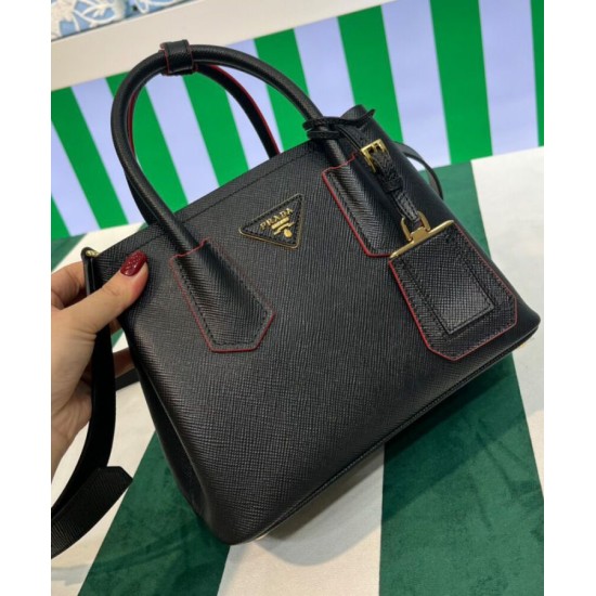 Replica Mini borsa Prada Double in pelle Saffiano nera Replica Mini borsa Prada Double in pelle Saffiano nera