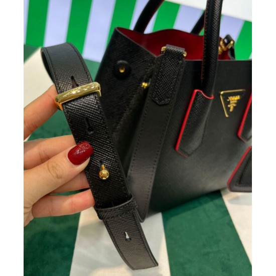 Replica Mini borsa Prada Double in pelle Saffiano nera Replica Mini borsa Prada Double in pelle Saffiano nera