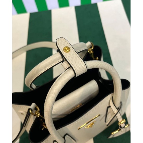 Replica Mini Borsa Prada Doppia In Pelle Saffiano Crema Replica Mini Borsa Prada Doppia In Pelle Saffiano Crema