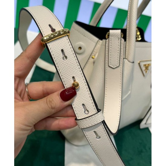 Replica Mini Borsa Prada Doppia In Pelle Saffiano Crema Replica Mini Borsa Prada Doppia In Pelle Saffiano Crema