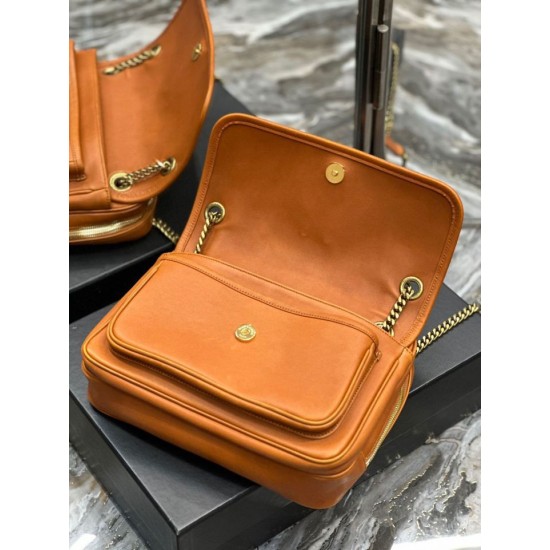 Replica Borsa fotografica YSL Saint Laurent Niki in pelle liscia Cognac Replica Borsa fotografica YSL Saint Laurent Niki in pelle liscia Cognac
