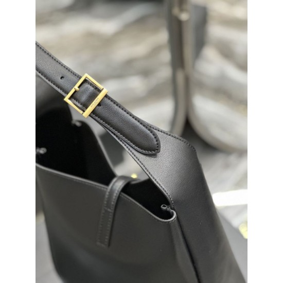 Replica YSL Saint Laurent Le 5 À 7 Cassandre Hobo Borsa Secchiello Morbida Piccola Pelle Liscia Nera Replica YSL Saint Laurent Le 5 À 7 Cassandre Hobo Borsa Secchiello Morbida Piccola Pelle Liscia Nera