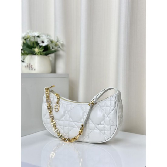 Replica Christian Dior CD Lounge Bag Supple Macrocannage Bianco Replica Christian Dior CD Lounge Bag Supple Macrocannage Bianco