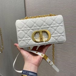 Borsa Caro piccola Christian Dior in pelle di vitello Cannage bianca