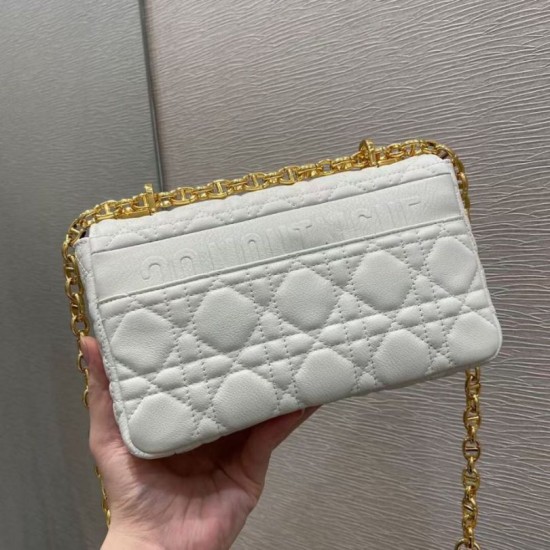 Replica Borsa Caro piccola Christian Dior in pelle di vitello Cannage bianca Replica Borsa Caro piccola Christian Dior in pelle di vitello Cannage bianca