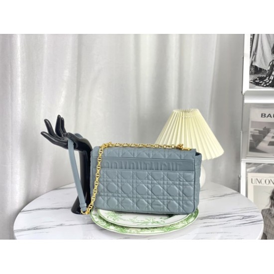Replica Christian Dior Borsa Dior Caro grande azzurro Replica Christian Dior Borsa Dior Caro grande azzurro