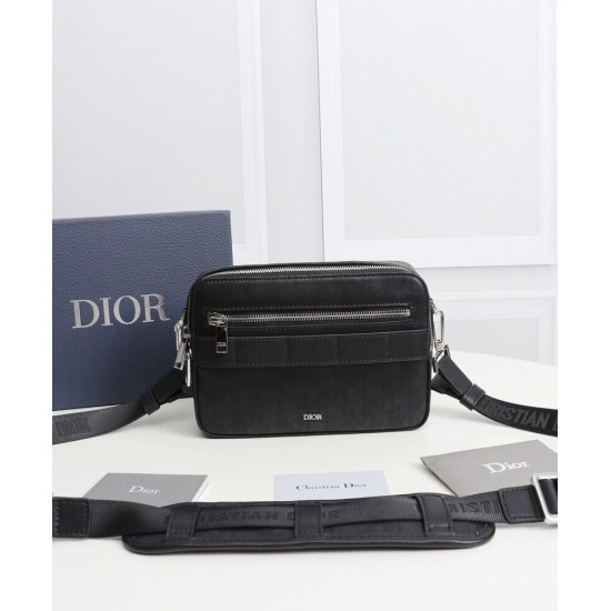 Replica Borsa a tracolla Christian Dior Safari nera Replica Borsa a tracolla Christian Dior Safari nera