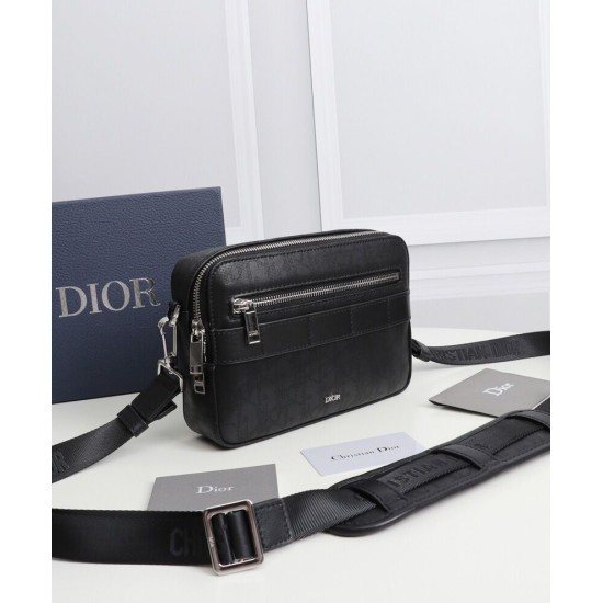 Replica Borsa a tracolla Christian Dior Safari nera Replica Borsa a tracolla Christian Dior Safari nera