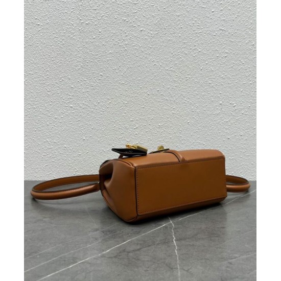 Replica Celine Mini 16 Borsa in pelle di vitello naturale Caffè Replica Celine Mini 16 Borsa in pelle di vitello naturale Caffè