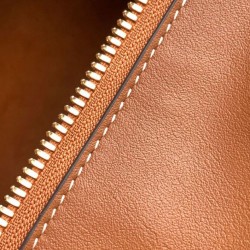 Borsa a cubo piegata Celine Caffè