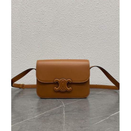 Replica Borsa Celine Classique Cuir Triomphe in pelle di vitello naturale caffè Replica Borsa Celine Classique Cuir Triomphe in pelle di vitello naturale caffè
