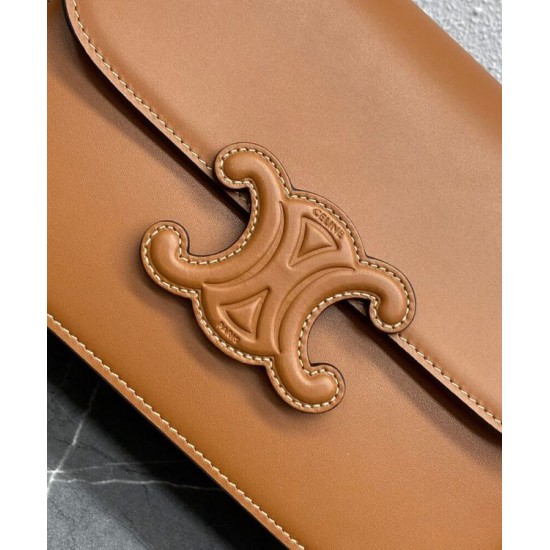 Replica Borsa Celine Classique Cuir Triomphe in pelle di vitello naturale caffè Replica Borsa Celine Classique Cuir Triomphe in pelle di vitello naturale caffè